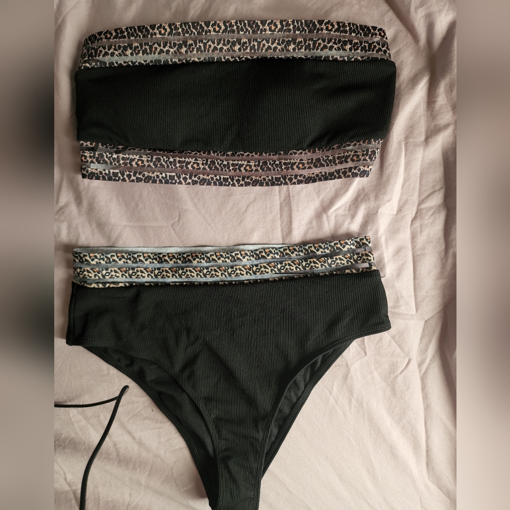 Black Leopard Print Bikini Set